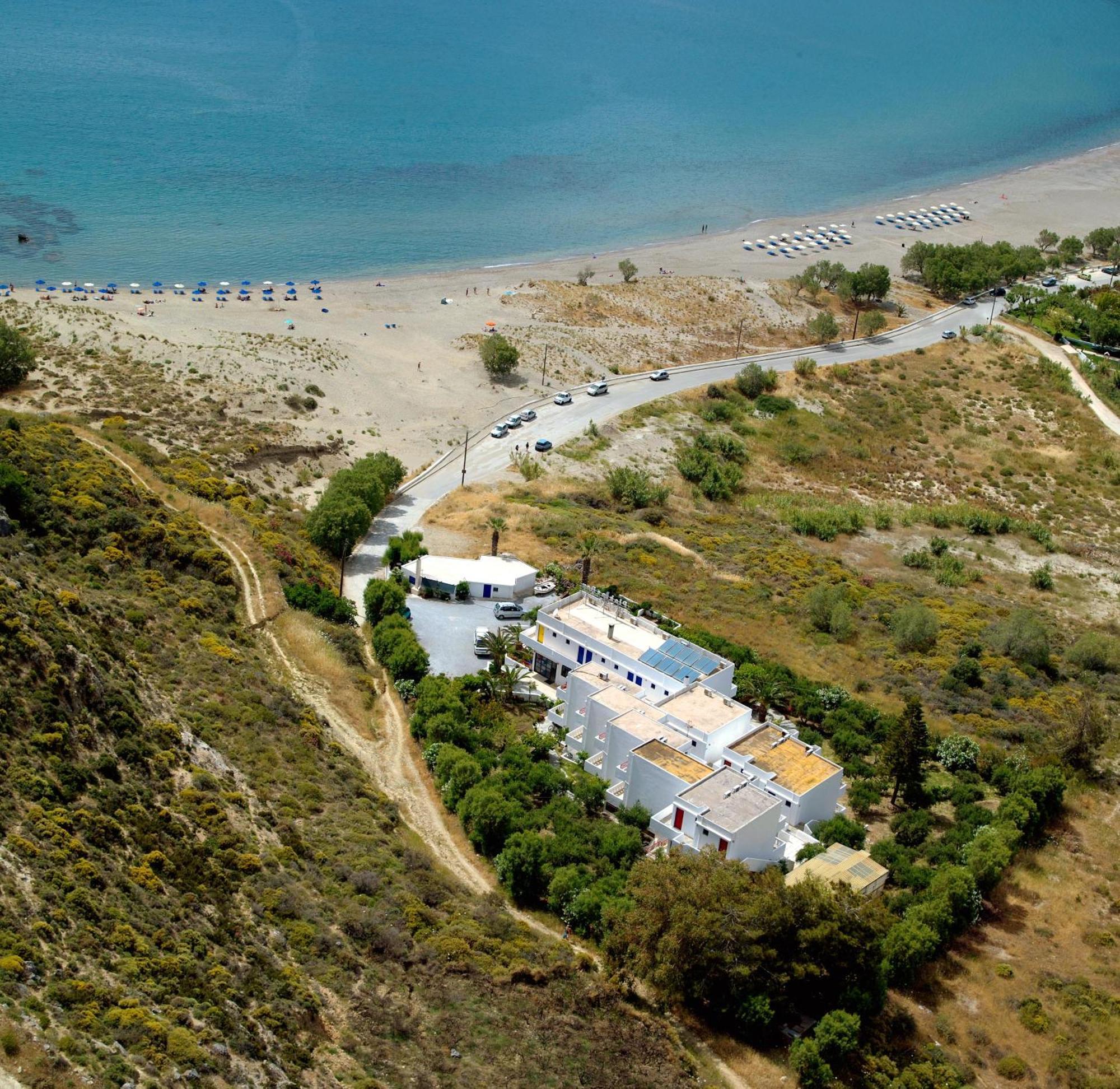 Plakias Bay Hotel エクステリア 写真