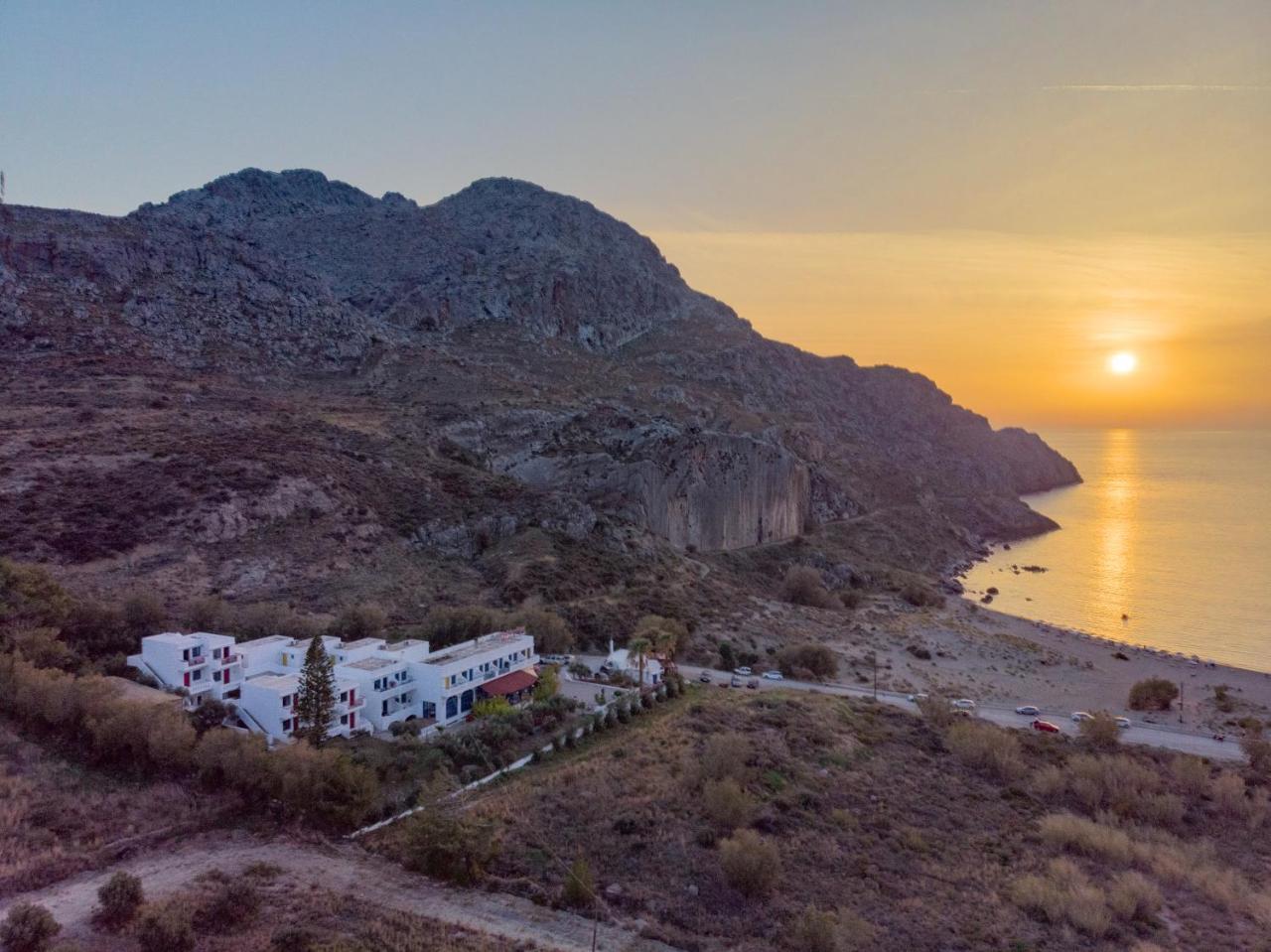 Plakias Bay Hotel エクステリア 写真