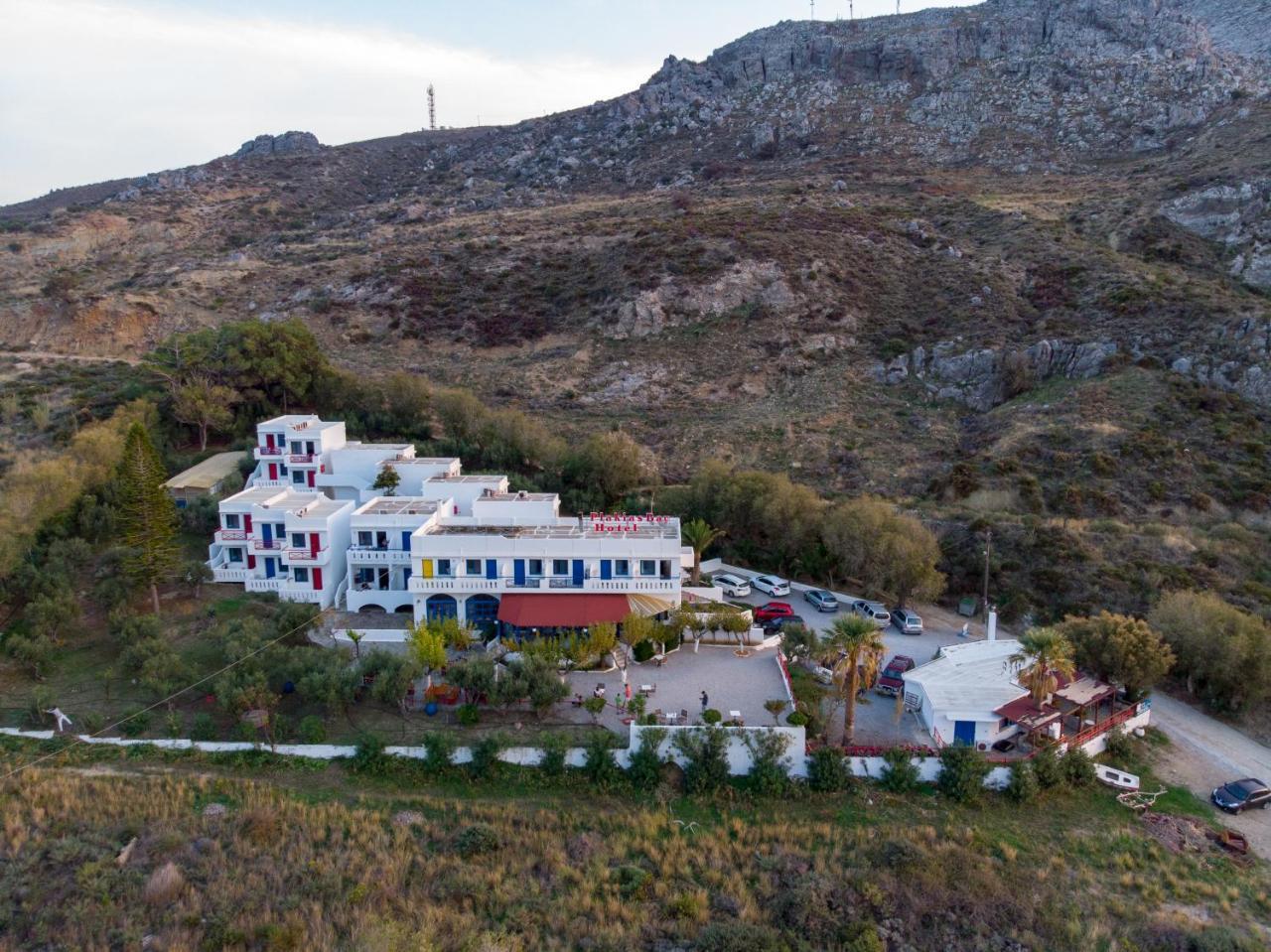 Plakias Bay Hotel エクステリア 写真